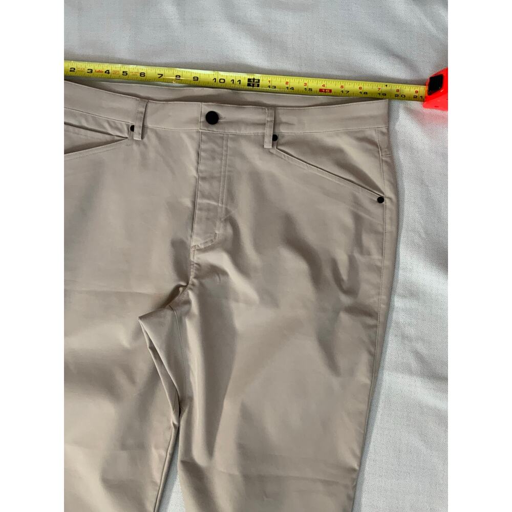 Myles Tour Pants light tan size 38x 30 - Picture 5 of 6